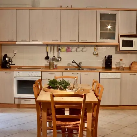 Tradiotional House Apartment