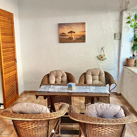 Tradiotional House Apartmán